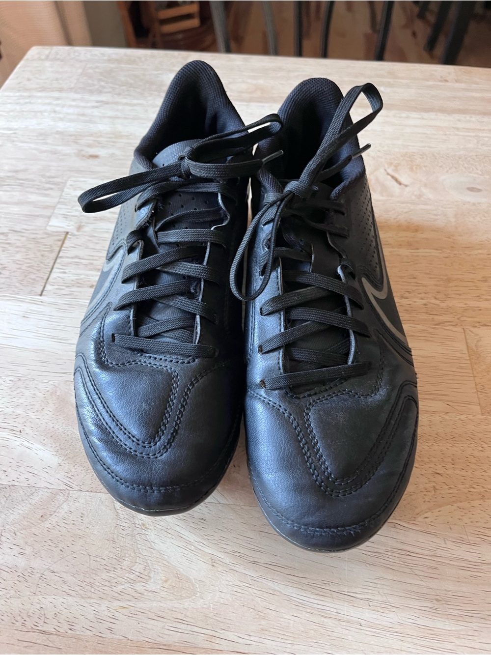 Nike Tiempo Black Men's Lace-Up Cleats